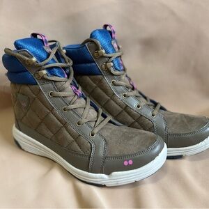 Ryka Aurora Size 10 Lace-up Boot - Like New!